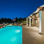 Porto Vasilikos Villas