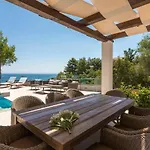 Porto Vasilikos Villas